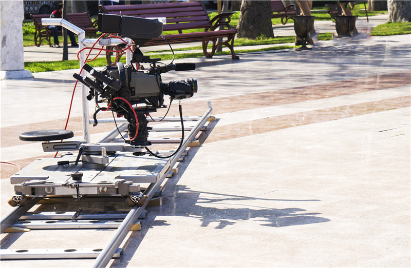 易企宣怎么拍攝工業(yè)企業(yè)宣傳片？