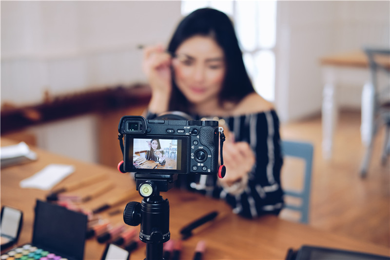  易企宣說明：宣傳片的制作是否需要考慮敏感內(nèi)容和道德準(zhǔn)則？