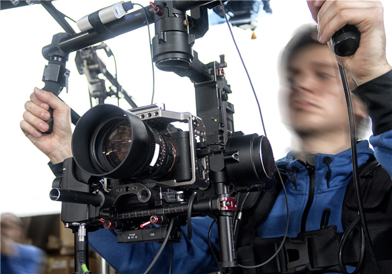 易企宣解答：宣傳片的拍攝是否需要進(jìn)行特殊攝影技術(shù)培訓(xùn)或準(zhǔn)備？