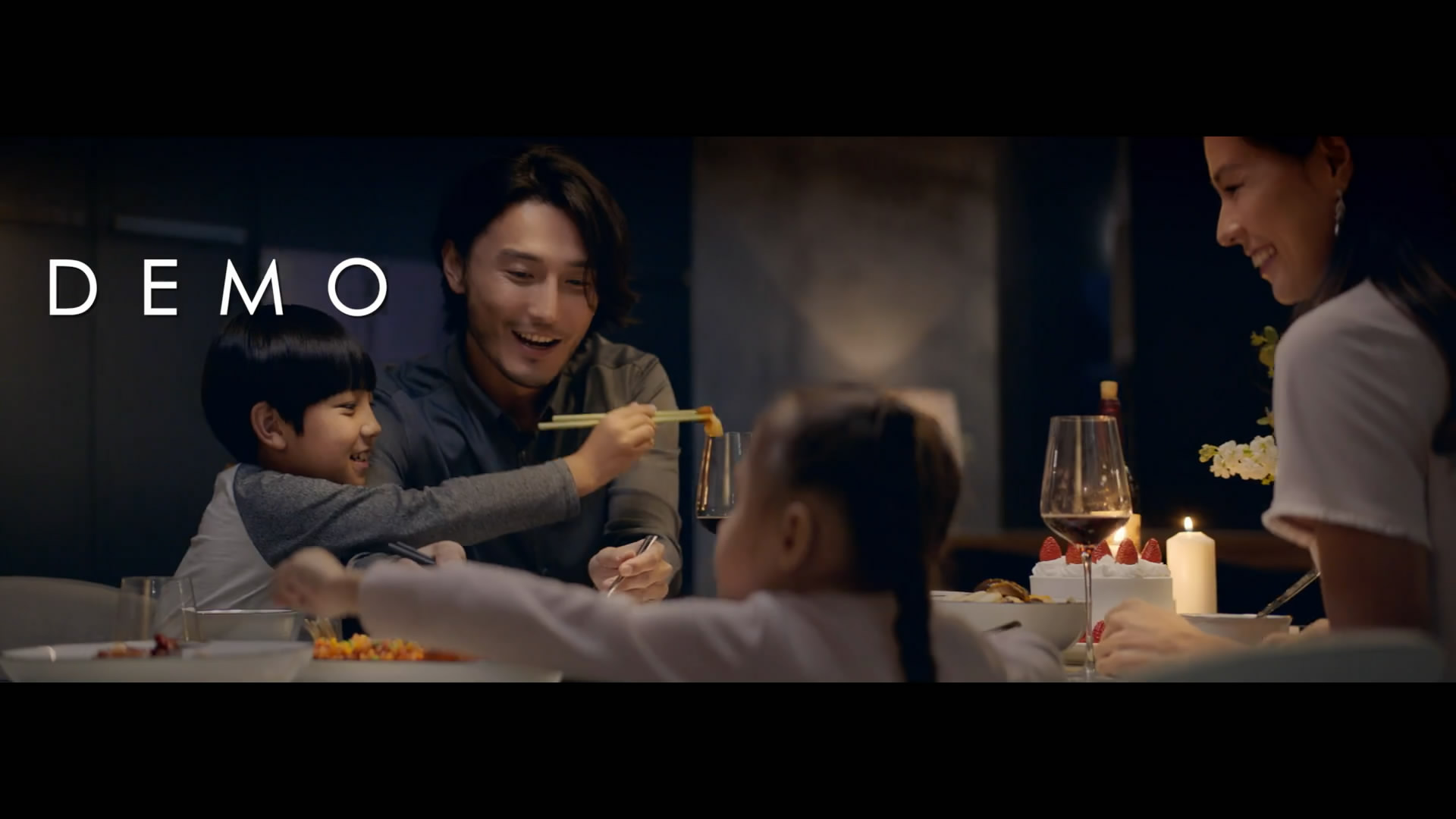 卡薩帝 life產(chǎn)品廣告片，為完美永不妥協(xié)，為愛傾注全力，致力于為都市精英人群打造優(yōu)雅精致的格調(diào)生活